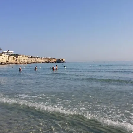 Centro - Villino Vista Mare Con Ampio Giardino Holiday home Torre dell'Orso