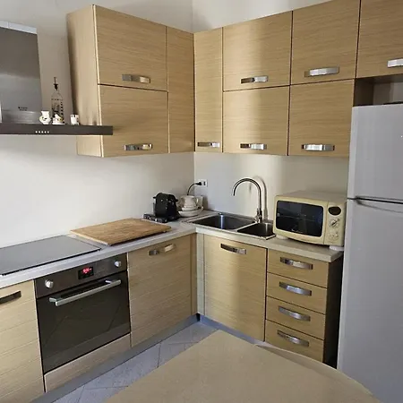 Centro - Villino Vista Mare Con Ampio Giardino